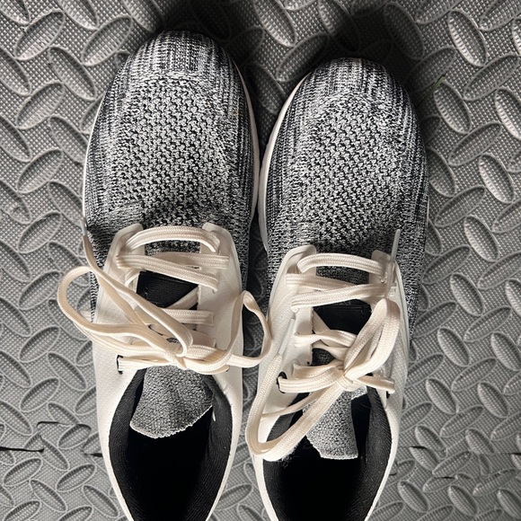 Women's Black and White Athletic Shoes - Picture 1 of 4